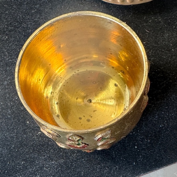 Vintage Brass Spice Set with Floral Design - Picture 11 of 16